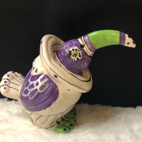 Blue Sky Flat Footed Booby Toucan Salt & Pepper Shakers By Lynda Corneille - Picture 9 of 13